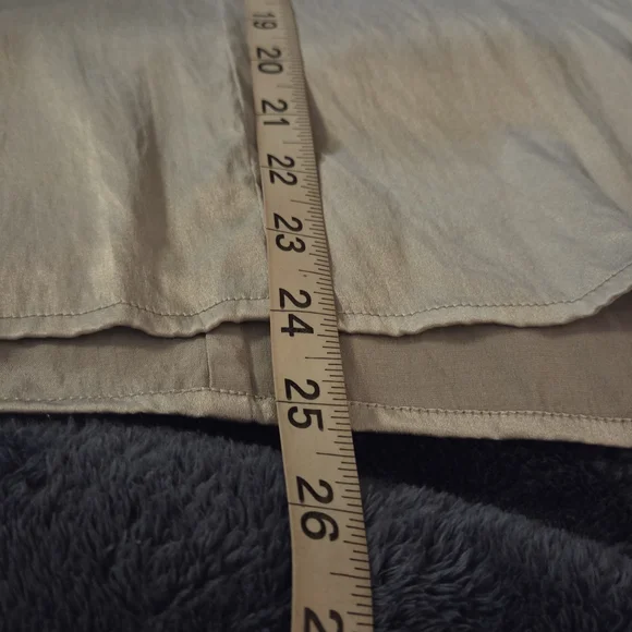 Dialouge Silk Blouse 2X ✨ Silver Gray Satin Button Front Flowy Minimalist Top - Picture 15 of 16